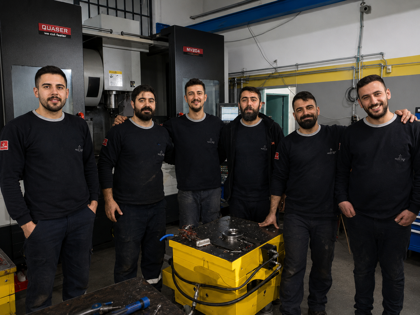 Yıldız Grup ekibi